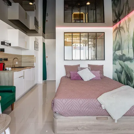 Heliopolis Sea View With Terrace Naturist Village Apartament *
